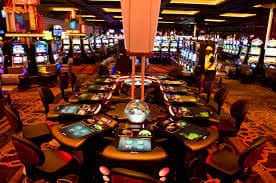 Filipino player joining a nuebe live baccarat table on mobile browser